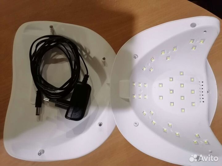 Лампа для наращивания ногтей