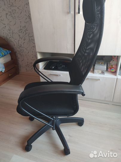 Компьютерное кресло SU-BP-8