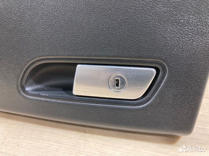 Бардачок Audi A 7 sportback 2012