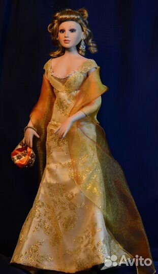 Коллекционная фарфоровая «Джессика»