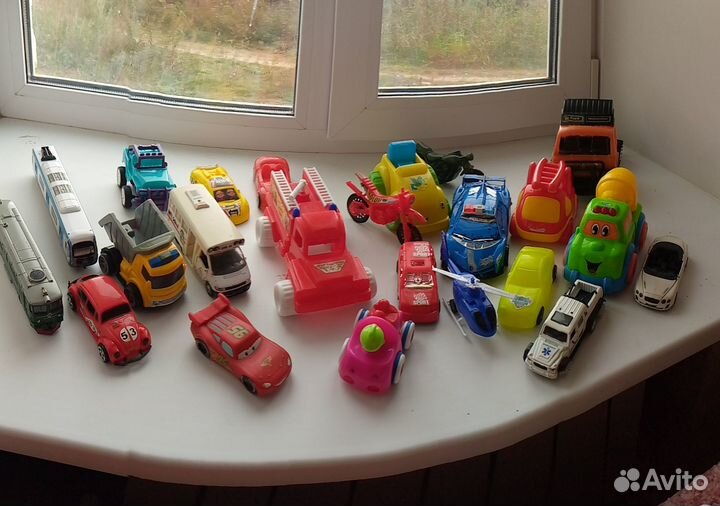 Игрушки машинки