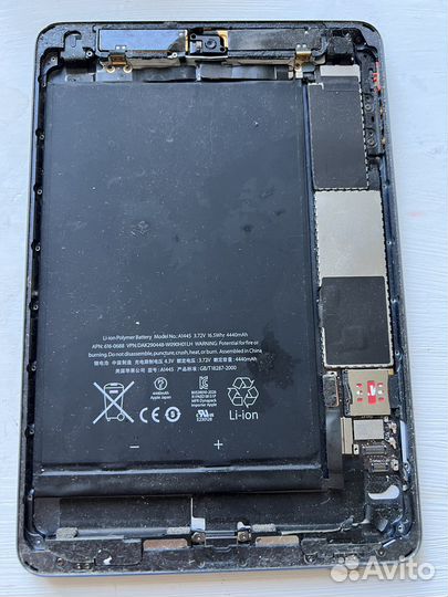 iPad mini без дисплея и тач-скрина