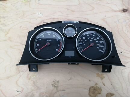 Панель приборов Opel Zafira B Astra H