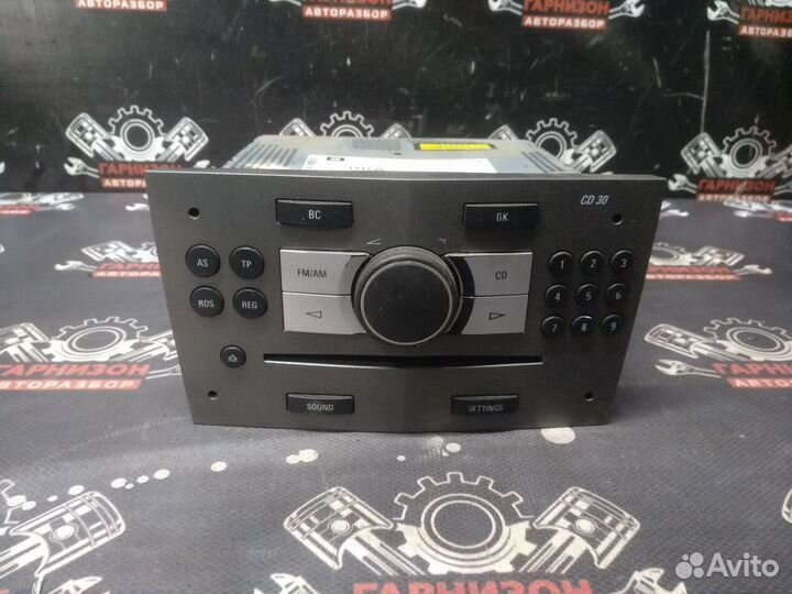 Штатная магнитола Opel Astra H