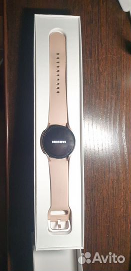 Часы samsung galaxy watch 4