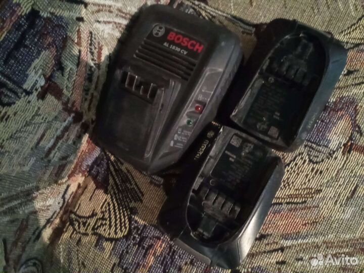 Зарядное и батареи