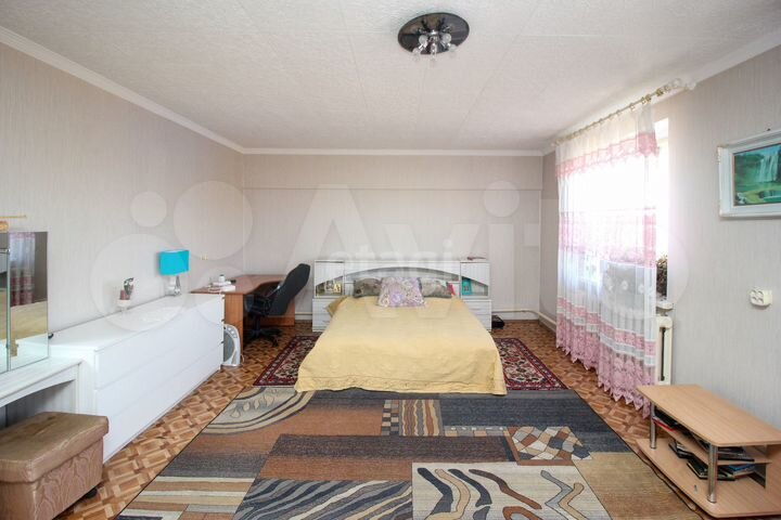 Дом 163,4 м² на участке 6,6 сот.