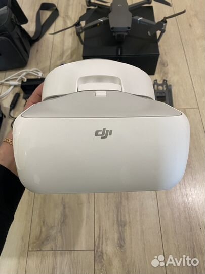 DJI mavic 2 pro, fly more combo, dji goggles