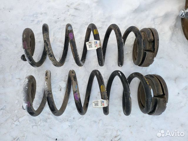 Новые пружины задней подвески Genesis G80