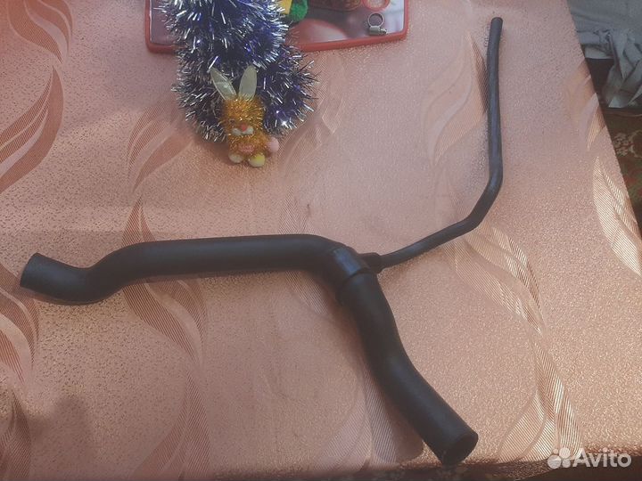 Патрубок охлаждения