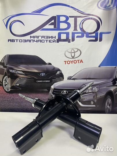 Стойки передние рено логан/лада ларгус новые