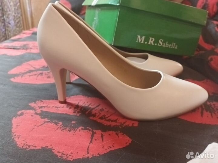 Туфли женские белые 41 - 42 размер, новые