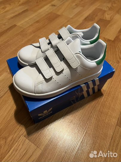 Кроссовки новые adidas рр 31 stan smit