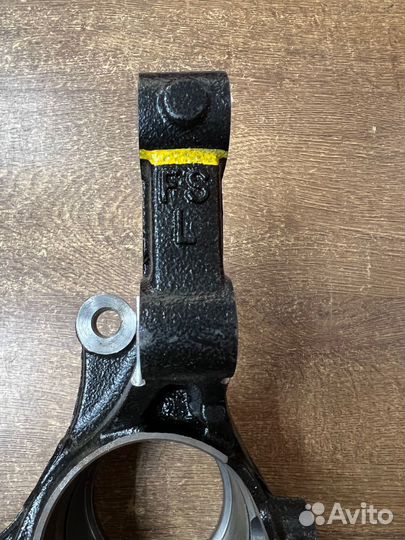 Кулак поворотный передний левый Elantra 11