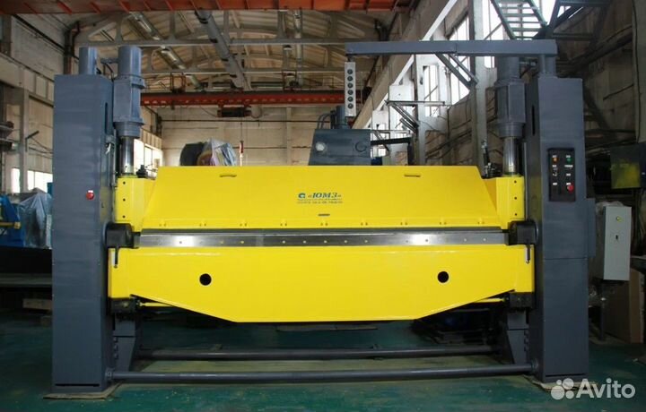 Листогибочная машина четырехвалковая иб2221Г