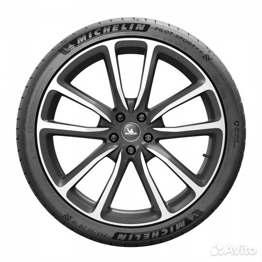 Michelin Pilot Sport 4 S 285/30 R20 99Y