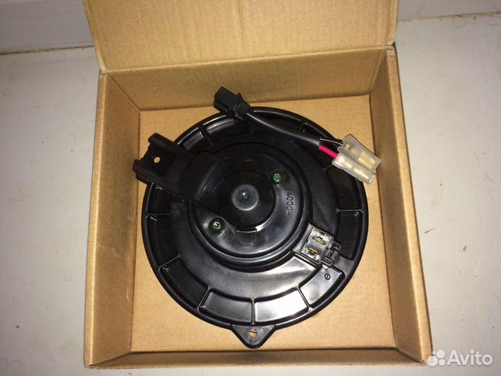 Моторчик печки toyota land cruiser 100