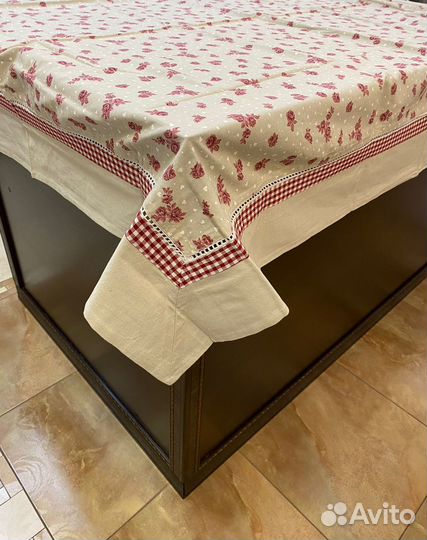 Итальянские скатерти разные расцветки-размеры