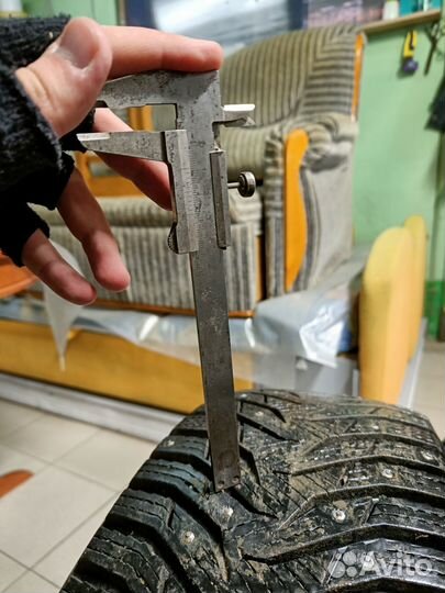 Kumho WinterCraft Ice WI31 215/65 R16 98T