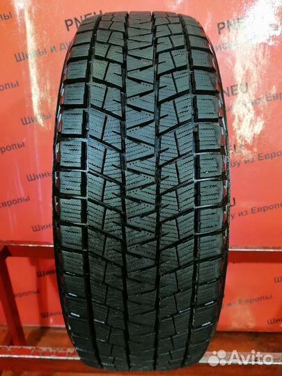 Bridgestone Blizzak DM-V1 215/60 R17 96Q
