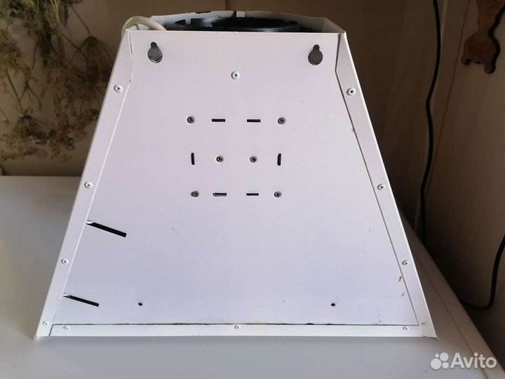 Кухонная вытяжка бу