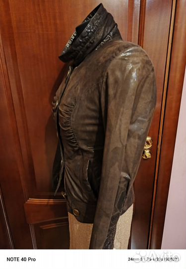 Кожаная куртка Venera Pelle