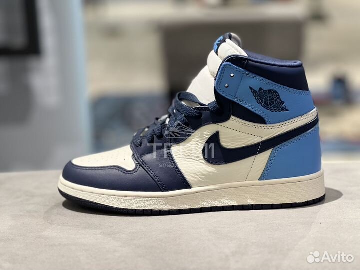 Кроссовки Nike Air Jordan 1 Mid Obsidian