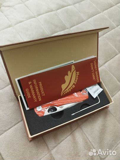 Honey badger tanto orange