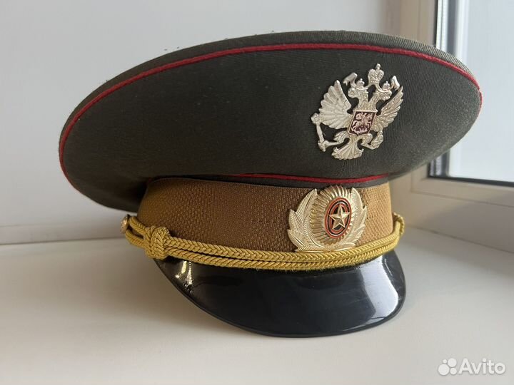 Фуражка офицерская военная,57 размер