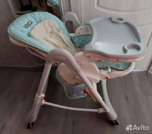 Стульчик для кормления babyton