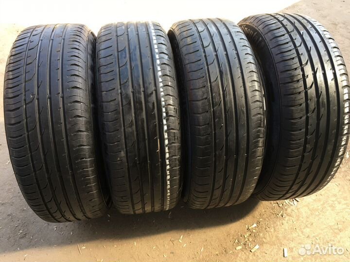 R17 Continental ContiPremiumContact 2 215/60, PCD 5x130 DIA 84.1