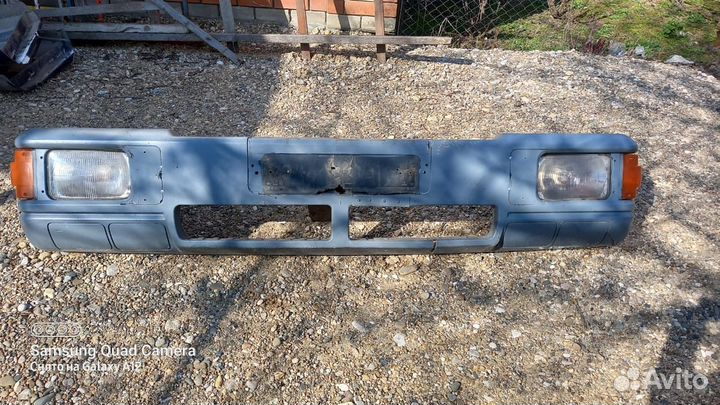 Бампер передний