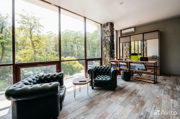 Менеджер по работе с клиентами