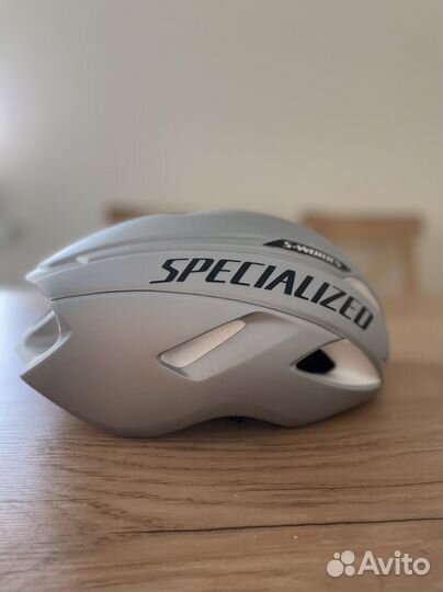 Велошлем s works evade 2 specialized