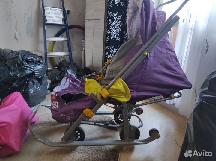 Детские санки с колесами