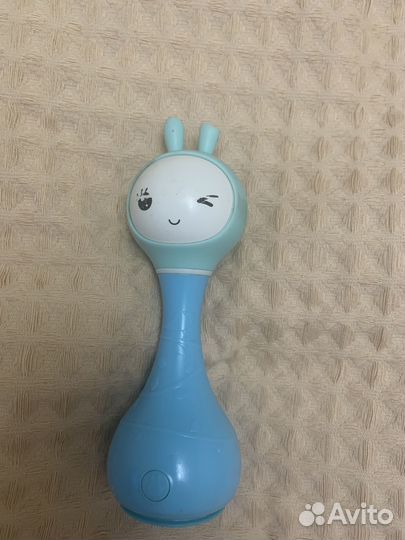 Умный зайчик alilo