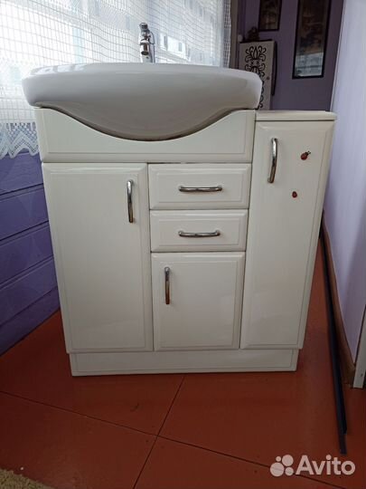 Тумба для ванной бу