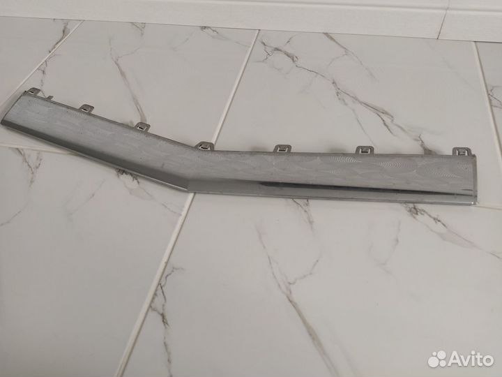 Накладка переднего бампера для Мерседес