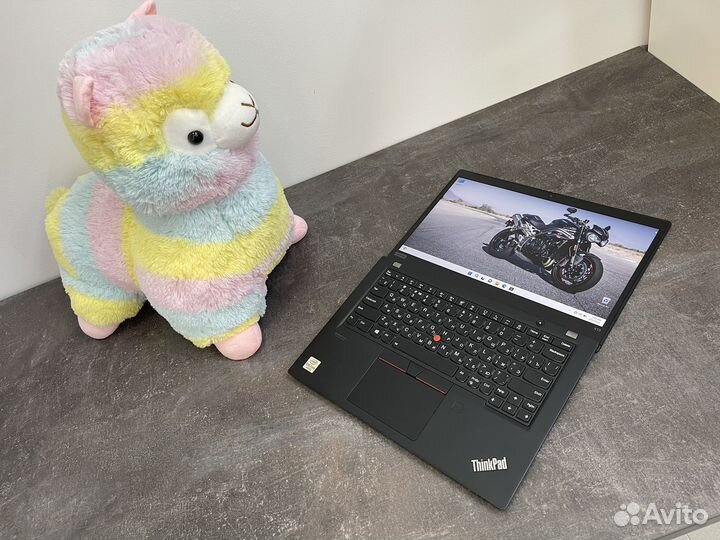 Thinkpad x13 gen1 i7-10, ssd512,ram16, Touch