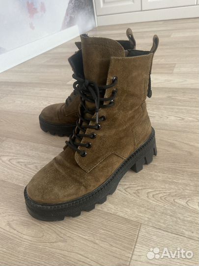 Ботинки женские зима 38