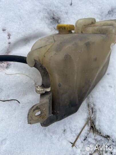 Расширительный бачок nissan primera p11