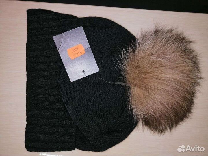Шапка женская новая, размер 54-56