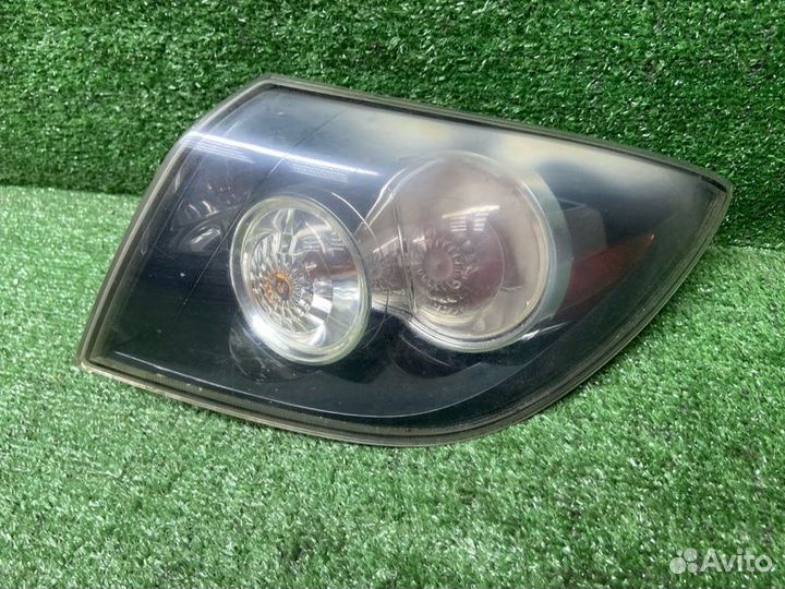 Фонарь задний правый Mazda 3 BK
