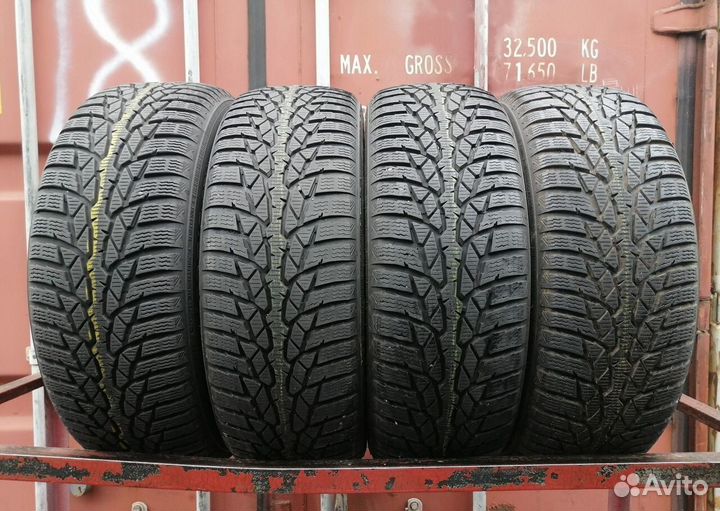 Nokian Tyres WR D4 205/60 R16 92H