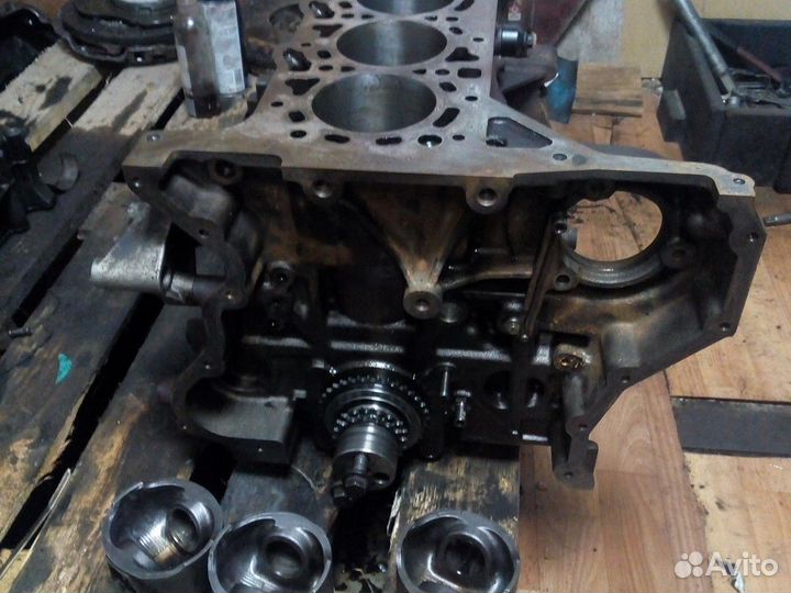 Блок цилиндров Форд транзит