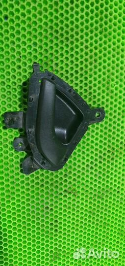 Ручка двери задняя правая внутренняя Лада Гранта