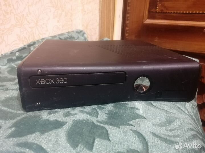 Игровые приставки Xbox 360