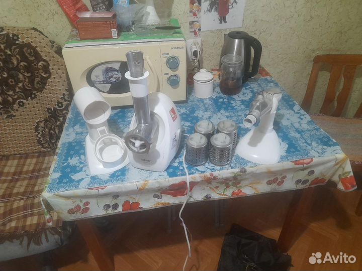 Мясорубка электрическая