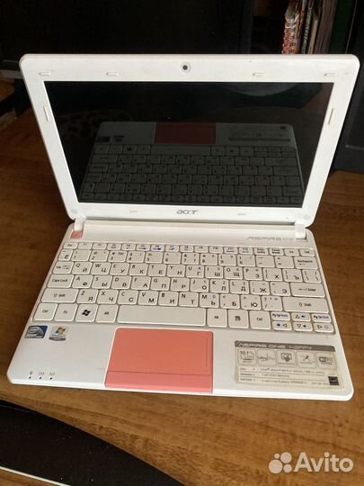 Acer aspire one
