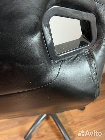 Компьютерное кресло